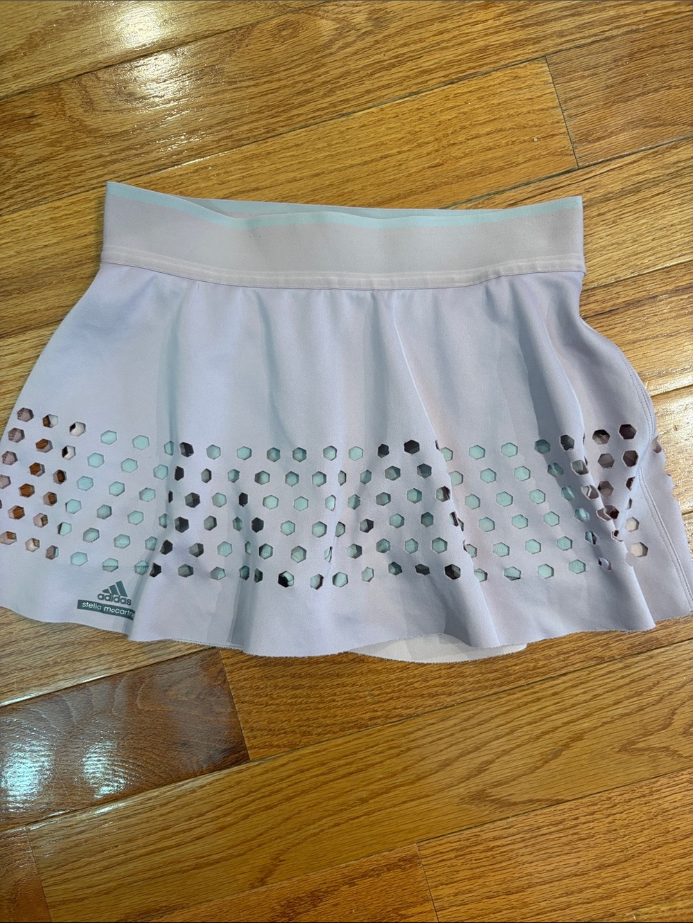 adidas Stella McCartney barricadLight Lavender Tennis Skirt with Laser-Cut Detai